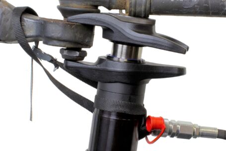 250926 Wallmek hydraulic press ball joint splitter
