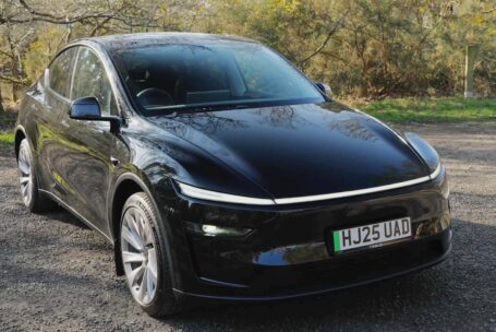 Tesla Model Y CG2