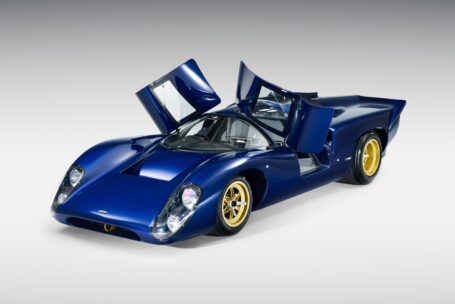 Copy of LOLA T70 S 12
