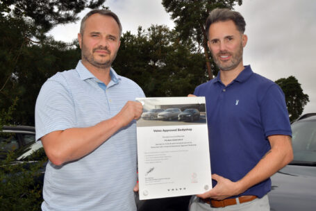 LR Fix Auto Chelmsford Volvo Approval Landscape