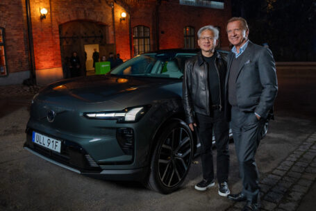 Volvo Cars and NVIDIA expand partnership to advance safe automated driving