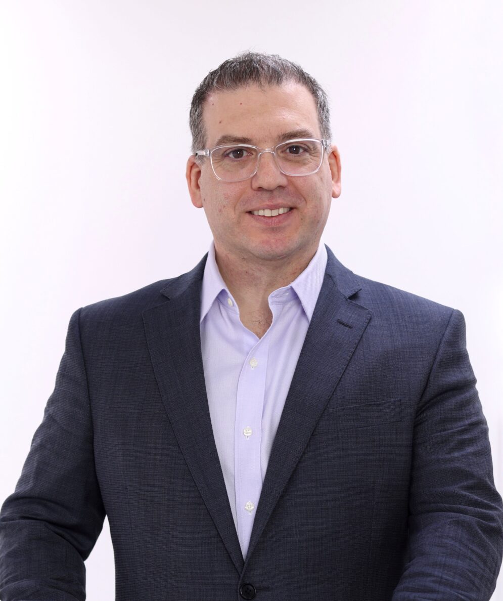 Fleet Assists Nikos Kotrozos med res