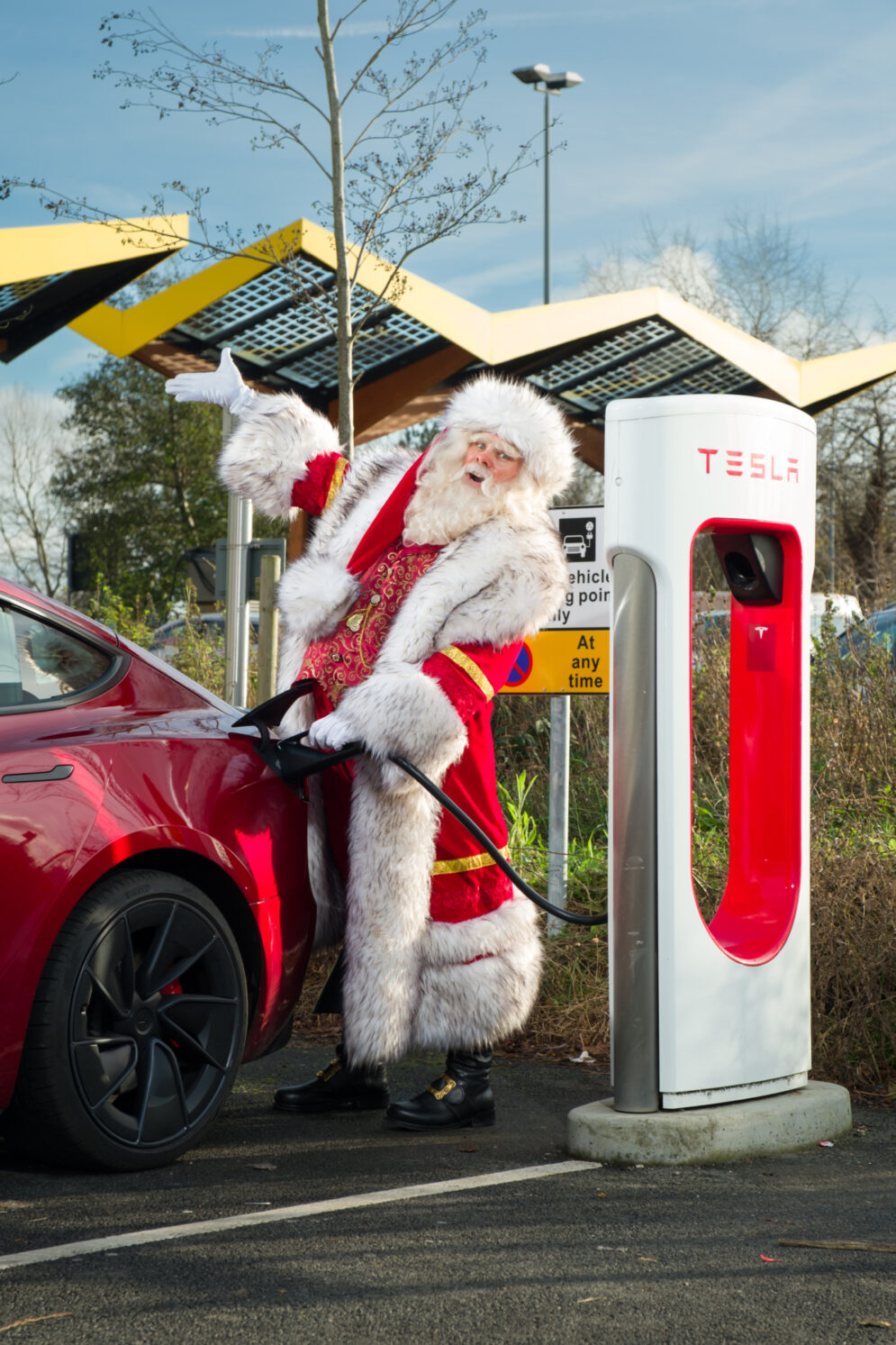 Autotrader Santa Edit 17 1