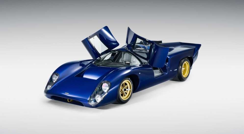 Copy of LOLA T70 S 12