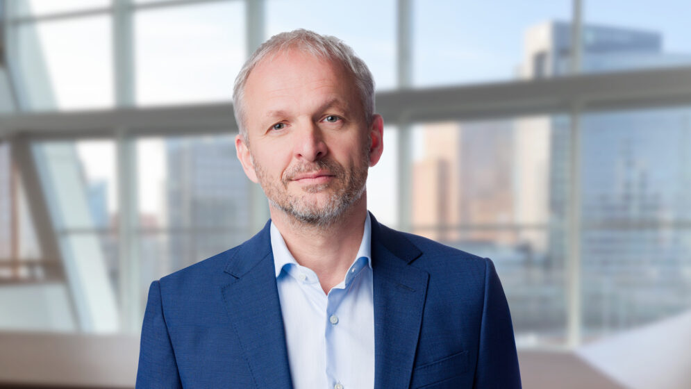 Akzo Nobel Greg Poux Guillaume