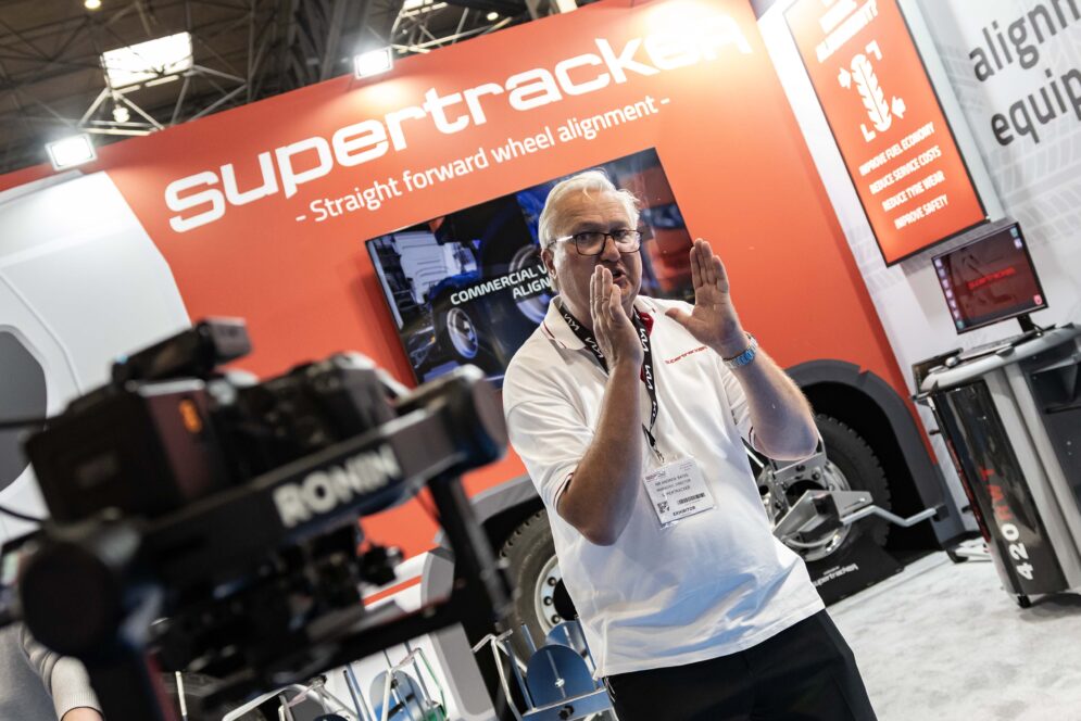 Andrew Bates MD of Supertracker