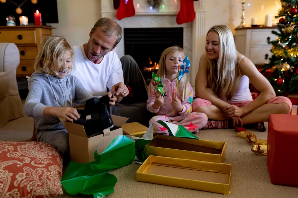 Christmas families min