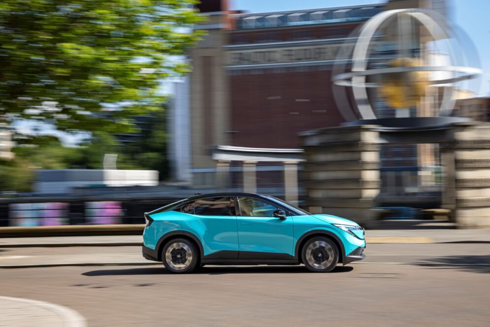 LEAF Mk3 side driving