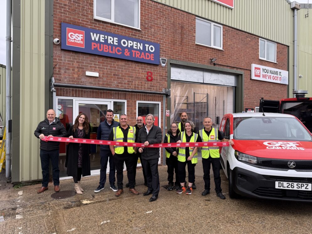 GSF Ringwood ribbon cut