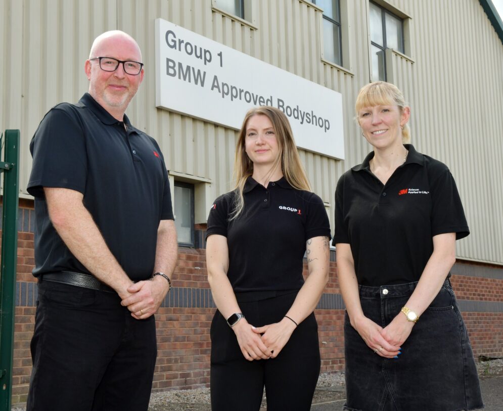 3 M Group 1